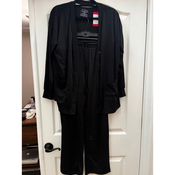 Live2Lounge 2-Piece Lounge Set (Cardigan & Pants) - Black, Size M - Picture 4 of 9